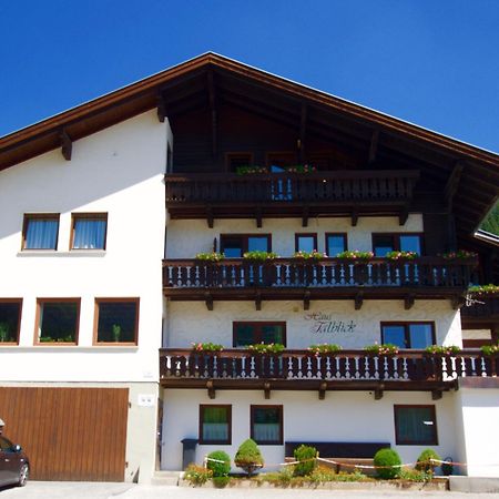 Hotel Haus Talblick à Lermoos Extérieur photo