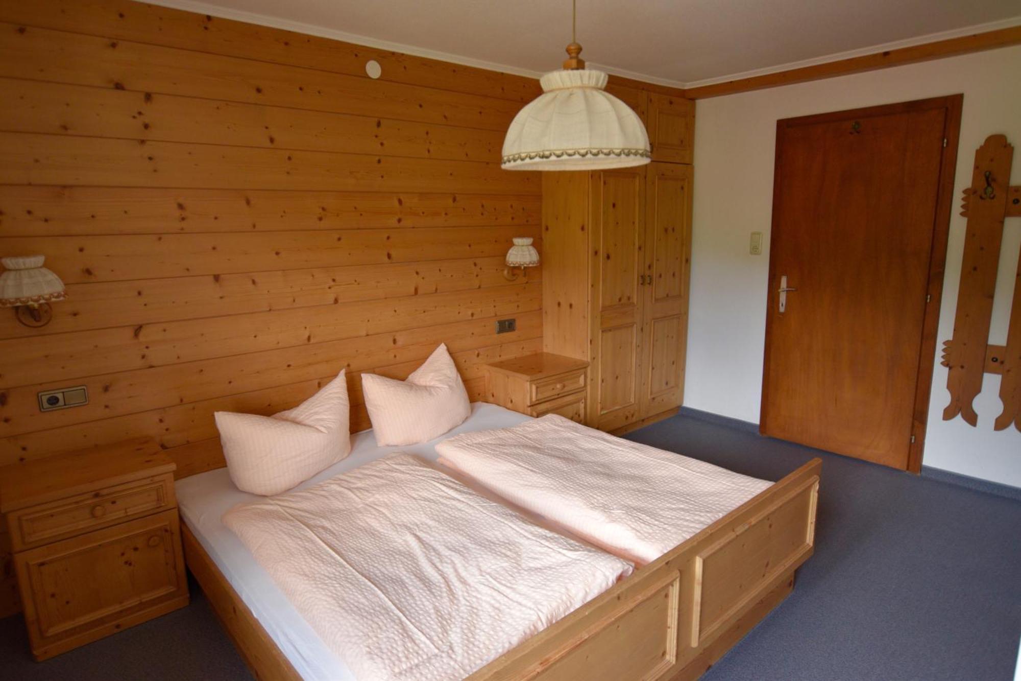 Hotel Haus Talblick à Lermoos Extérieur photo